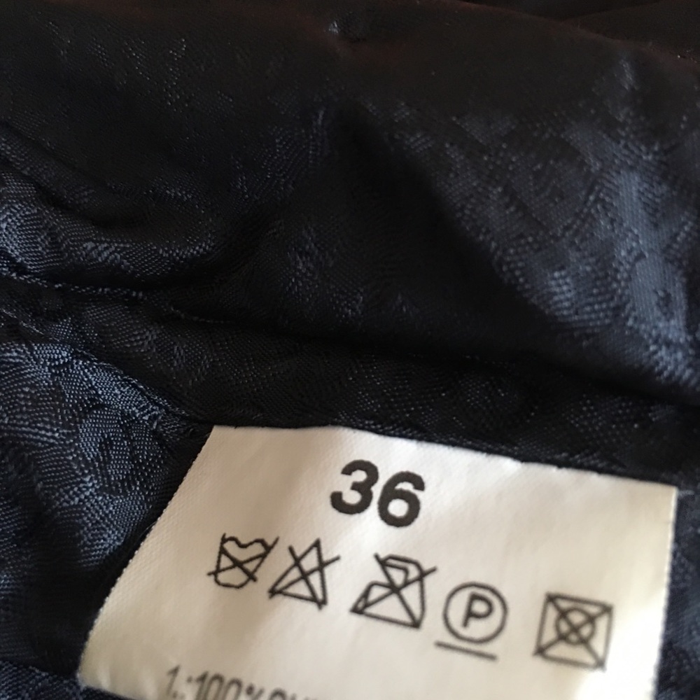 Leather Escada jacket - Picture 3 of 7